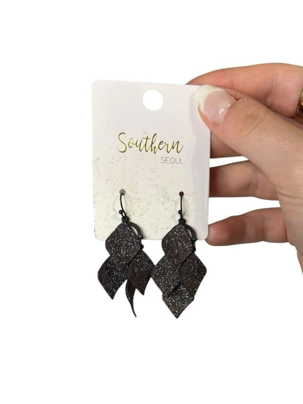 Southern Seoul Black Shimmer Dangle Earrings